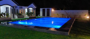White Village Pool Chalet